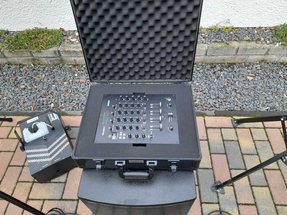 Musikanlage / Lichtanlage / Nebelmaschine / Kompl. Set / MIETEN in Düsseldorf