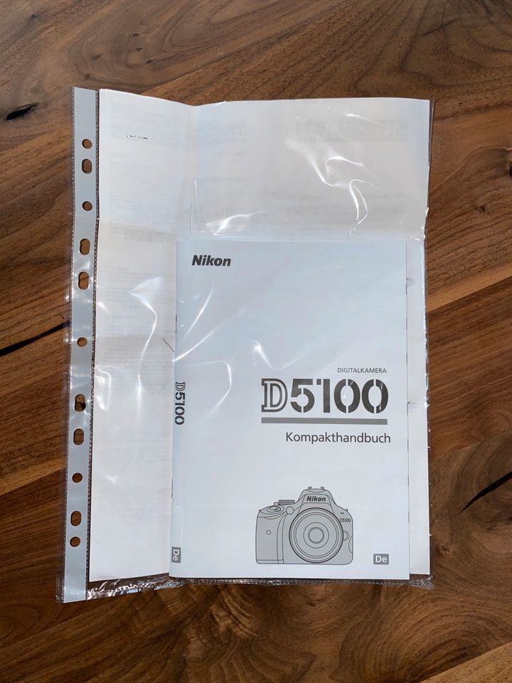 Nikon D5100 inkl. Objektiv und Golla Profitasche in Mahlberg