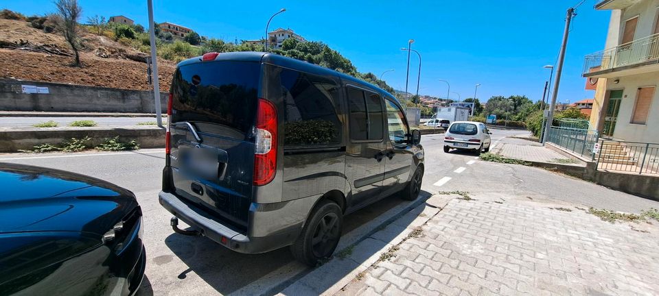 Fiat Doblo 1.9 multijet in Wolfsburg