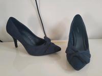 Graceland Pumps neu blau Gr. 41 dunkelblau High Heels Stuttgart - Stuttgart-Ost Vorschau