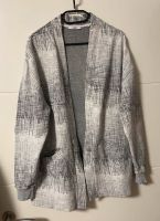 EDC Strickjacke, Cardigan, Gr. M, grau, weiß, neuwertig Niedersachsen - Braunschweig Vorschau