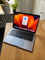 Macbook PRO 2017 13" spacegrau Laptop Apple Berlin - Neukölln Vorschau