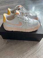 Nike Air Force One Pixel Gr 38,5 Essen - Essen-Borbeck Vorschau