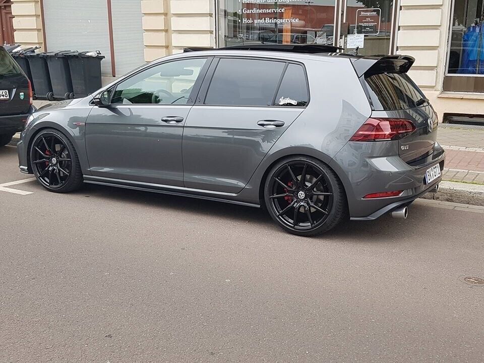 18 zoll V1 Felgen für VW Golf 5 6 7 8 GTI R32 R R20 Performance in  Nordrhein-Westfalen - Hagen | Reifen & Felgen | eBay Kleinanzeigen ist  jetzt Kleinanzeigen