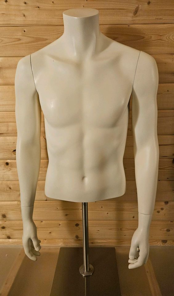 TOP Mannequin / Torso Schaufensterpuppe Hans Boodt Premium in Menden