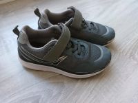 Sneaker Gr. 31 Turnschuhe Sportschuhe Schuhe Bayern - Hochstadt am Main Vorschau