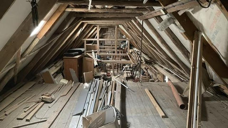 Haus und Hof mit gehobener Innenausstattung und Werkstatt in Bad Kösen