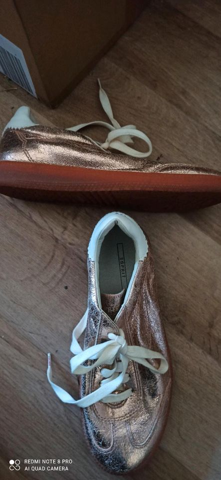 ESPRIT Schuhe rose goldenen Gr.39 wie neu in Berlin