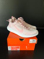 Neue Rosa Nike Sportschuhe Bonn - Endenich Vorschau