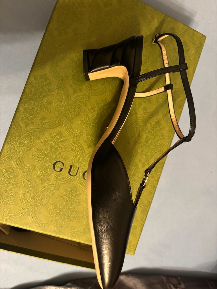 Gucci Schuhe neu in Köln