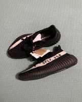 Adidas yeezy 350 v2 core black white/ schwarz weiß  38 Hamburg - Harburg Vorschau