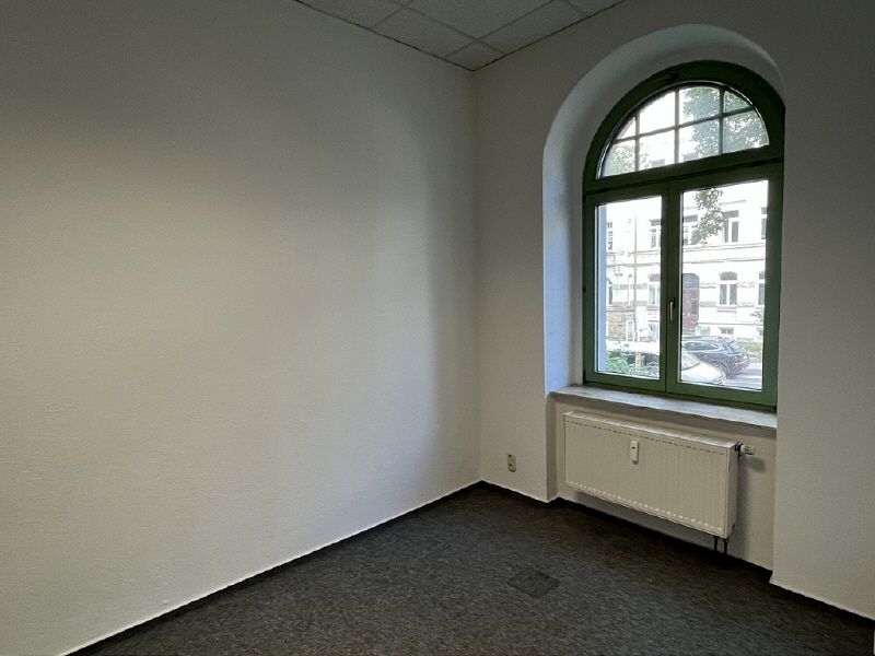 Büro auf dem Kaßberg direkt an Hauptstraße mieten in Chemnitz