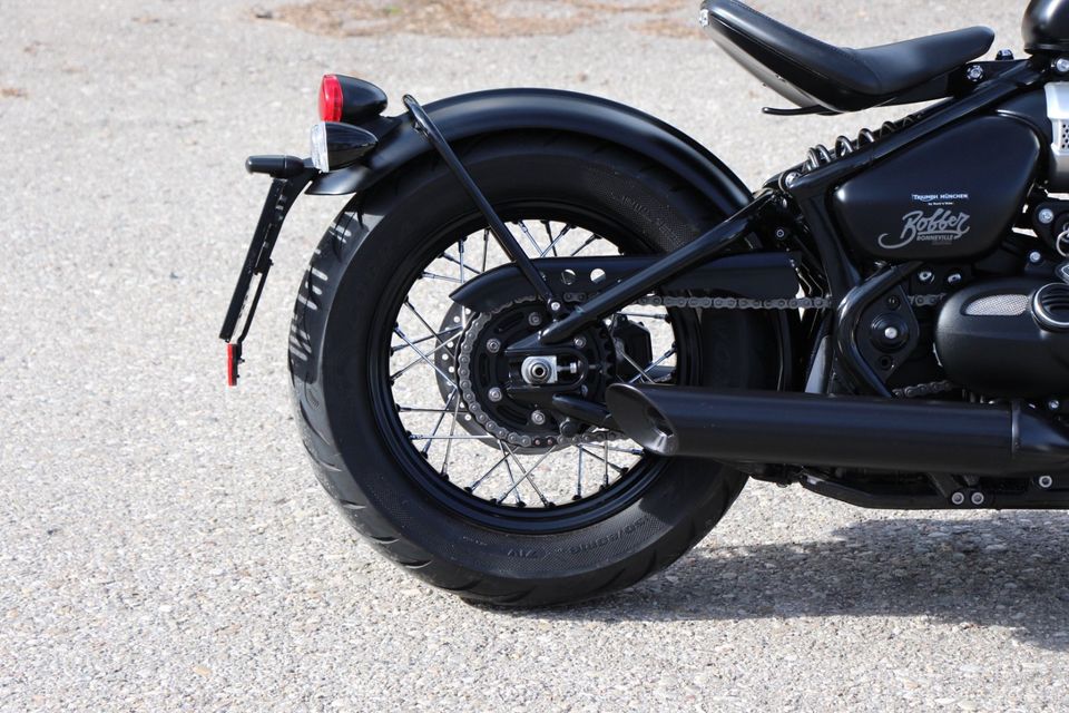 Triumph Bobber Black Top + Bike Ankauf + Finanzierung in Dachau