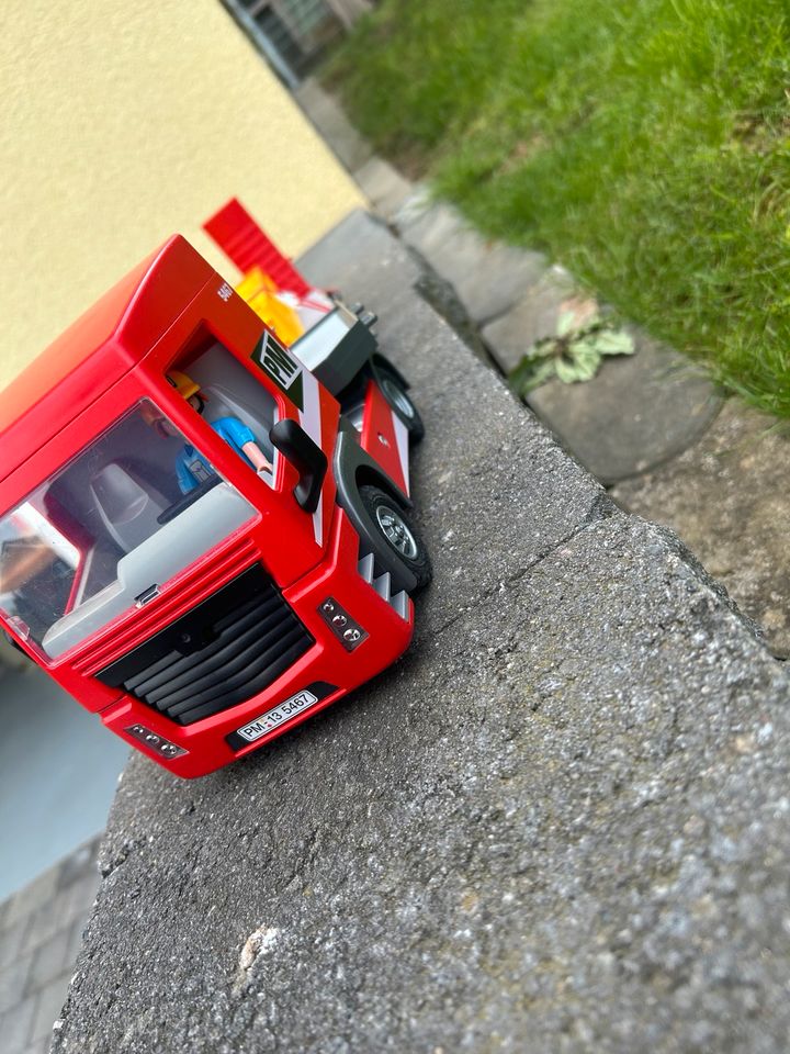 Playmobil 5467 LKW mit Tieflader in Scheden