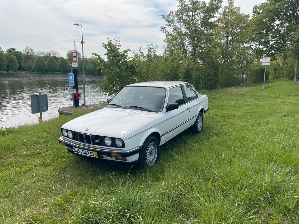 BME E30 320i erste Hand (Tausch möglich ) in Haßmersheim