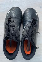 Nike Kinderstollen Fußballschuhe Phantom Gr.35 Niedersachsen - Lengede Vorschau