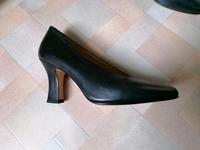 Pumps Schuhe echt Leder Gr 35,5 NEU mit Versand Brandenburg - Luckau Vorschau