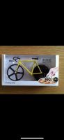 Doiy Pizzaschneider Fixie, 18x10x2 cm, in Schwarz/Gelb NEU in OVP Sachsen - Freiberg Vorschau