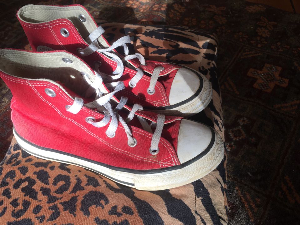 Converse Chucks rot Gr 32 in Waldems