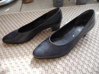 Pumps Gabor Schuhe Gr. 38 dunkelblau Stuttgart - Möhringen Vorschau