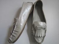 Tamaris Mokassins Slipper silber leicht Gr. 40 Leder Hessen - Künzell Vorschau