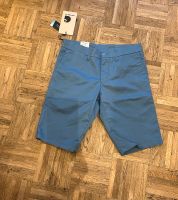 CARHARTT Short blau / NEU / Gr.31 Hessen - Kassel Vorschau