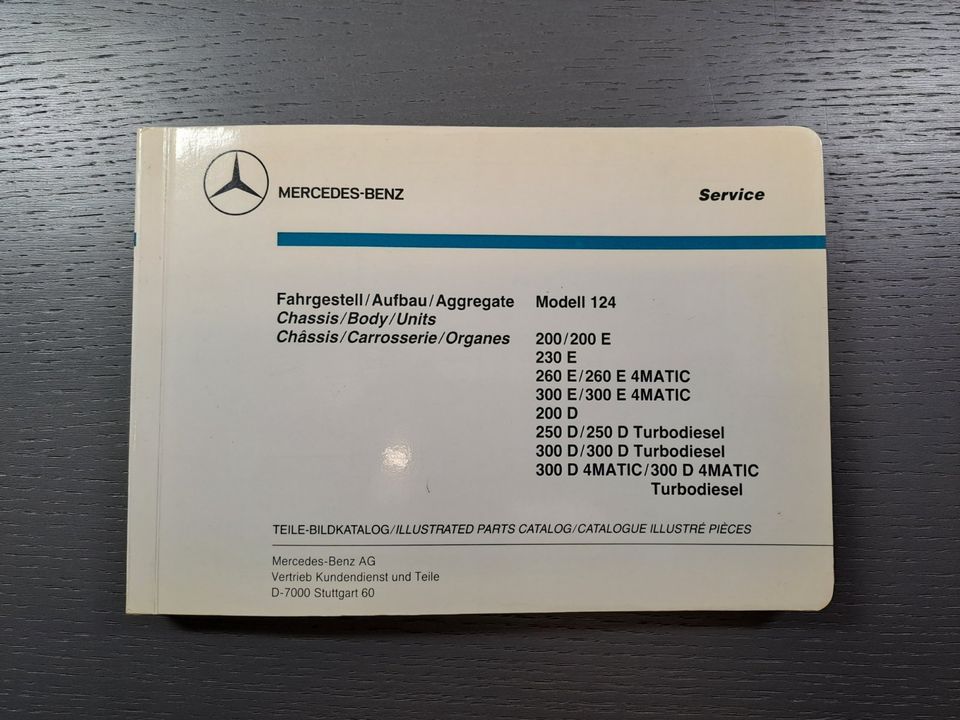 Mercedes-Benz  Ersatzteil - Bildband  Modell 124  1989 in Alfeld (Leine)