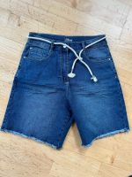 NEU - dunkelblaue Bermuda Shorts von S.Oliver Bayern - Fürth Vorschau