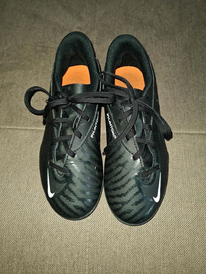 Nike Fußballschuhe Gr. 34 in Philippsthal (Werra)