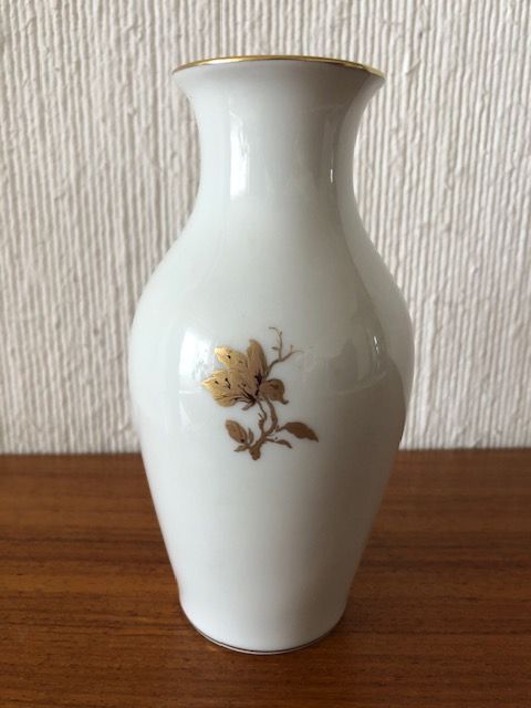 Vase Lindner Goldblumen in Herrenberg