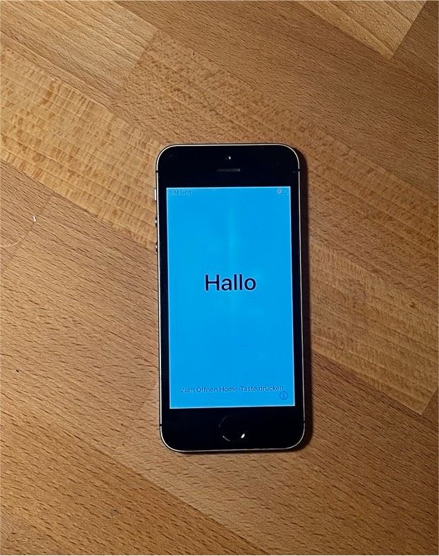 ❗️iPhone 5 SE | Space Grau | 64 GB ❗️ in Leipzig