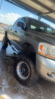 Felgen Reifen Dodge RAM 2500 8x165/8x6,5“ Hessen - Lich Vorschau