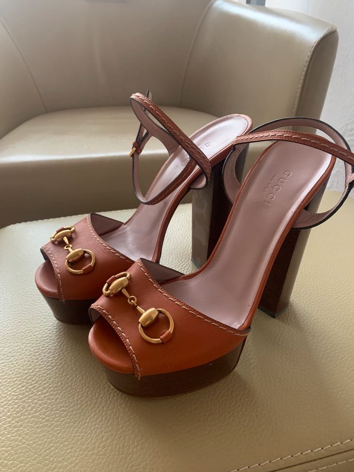 Gucci Princetown Sandalen 37,5 Leder NEU horsebit original in Stuttgart