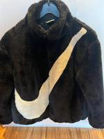 Nike faux Jacke Niedersachsen - Jesteburg Vorschau