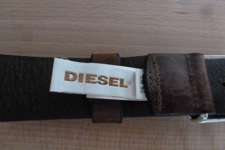 Ledergürtel von Diesel, braun in Essen