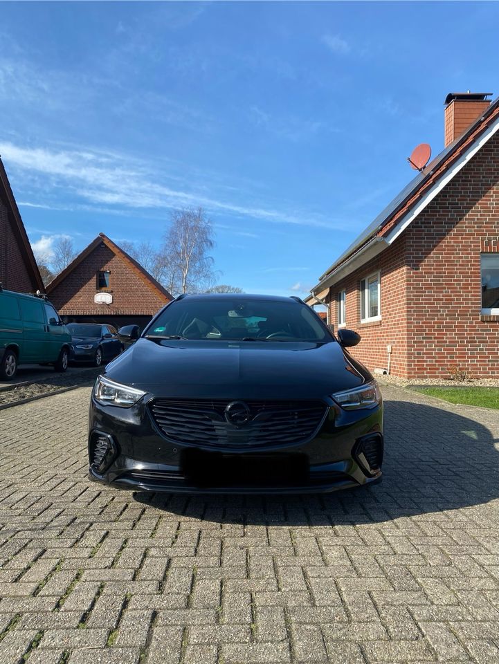 Opel Insignia B  Sports Tourer GSI BI-Turbo 4x4 Black Edition in Westoverledingen