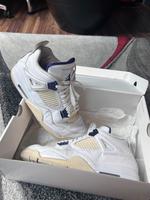 Jordan 4 metallic Purple 45,5 46 air Jordan 1,3,5 Hessen - Taunusstein Vorschau