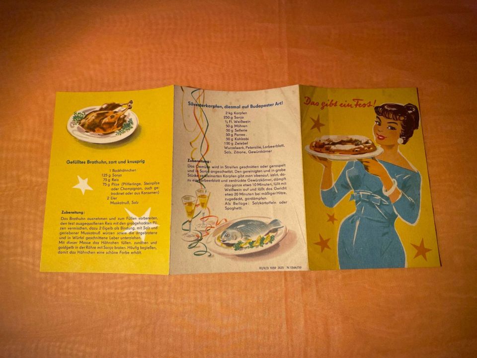 Werbung Margarine "Sonja" mit Rezepten für die Festtage, DDR 1959 in  Sachsen - Meißen | eBay Kleinanzeigen ist jetzt Kleinanzeigen