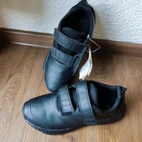 Adidas Sneaker Fortagym CF K Sport Schuhe  Klettverschluss Gr. 39 Thüringen - Meuselwitz Vorschau
