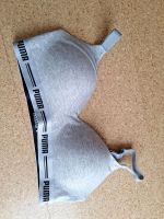 Puma Original Bustier Gr XL Polster Top grau neuwertig Baden-Württemberg - Villingen-Schwenningen Vorschau