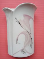 Vase Kaiser weiss pink grau Vintage  Art Deco Stil Niedersachsen - Deutsch Evern Vorschau