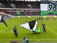 Suche Hannover 96 Dauerkarte N1-8 Saison 24/25 (Überschreibung) Hannover - Linden-Limmer Vorschau