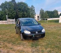 VW Golf V Trendline TüV bis 05/2025  1,4l  8 fach Bereift Baden-Württemberg - Mainhardt Vorschau