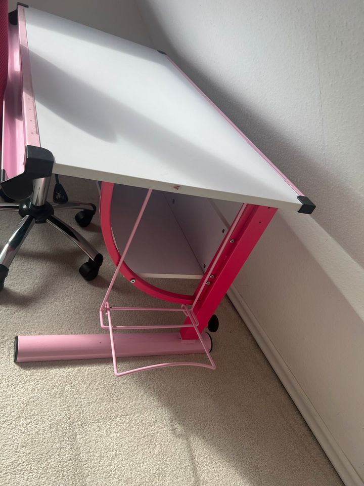 Schreibtisch Mädchen rosa pink weiß höhenverstellbar Stuhl in Olfen