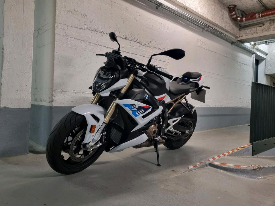 BMW S1000r M-Paket K63 in München