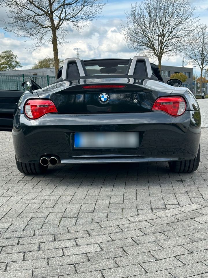 BMW Z4 3.0 si  265 ps in Bargteheide