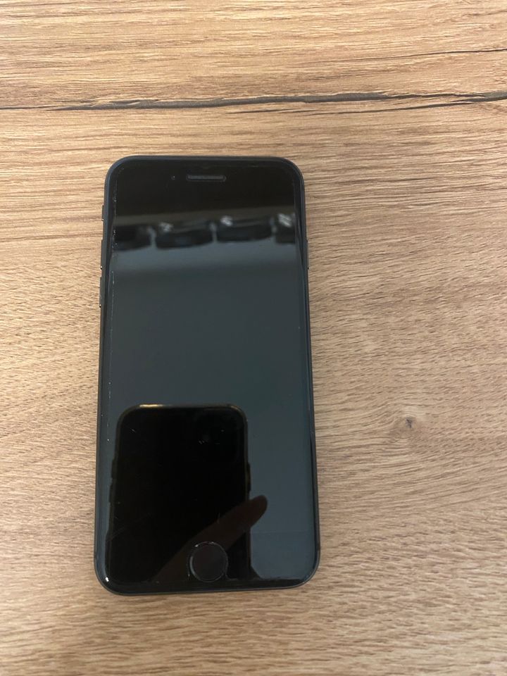 Iphone 8 space grey in Hannover