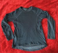 Shirt langarm Funktionswäsche warm dunkelblau Größe 140 Köln - Bayenthal Vorschau