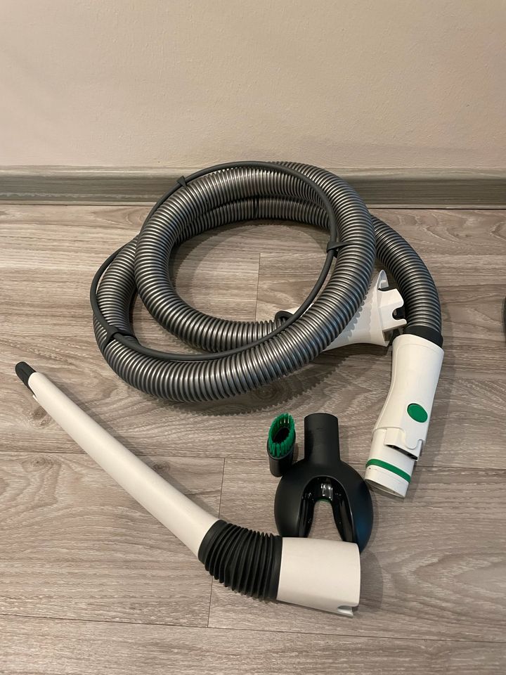 Vorwerk VK200 Handstaubsauger mit Saugwischer SP600 & Zubehör in Artern/Unstrut