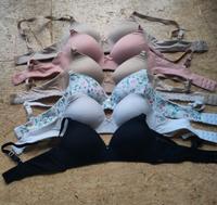 Soft BH 75a ohne Bügel TCM Tchibo beige rosa weiß schwarz Blumen Frankfurt am Main - Westend Vorschau